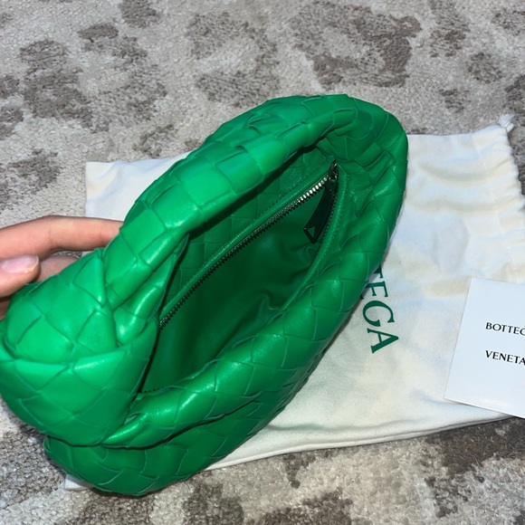 Bottega Veneta Mini Jodie in Parakeet Green - Picture 5 of 13